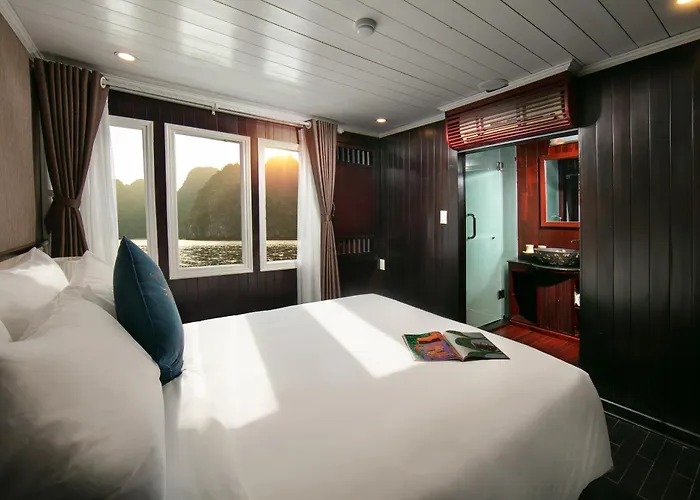 & Bai Tu Long Cruises 