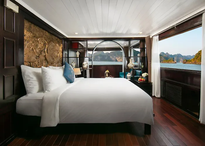 & Bai Tu Long Cruises 
