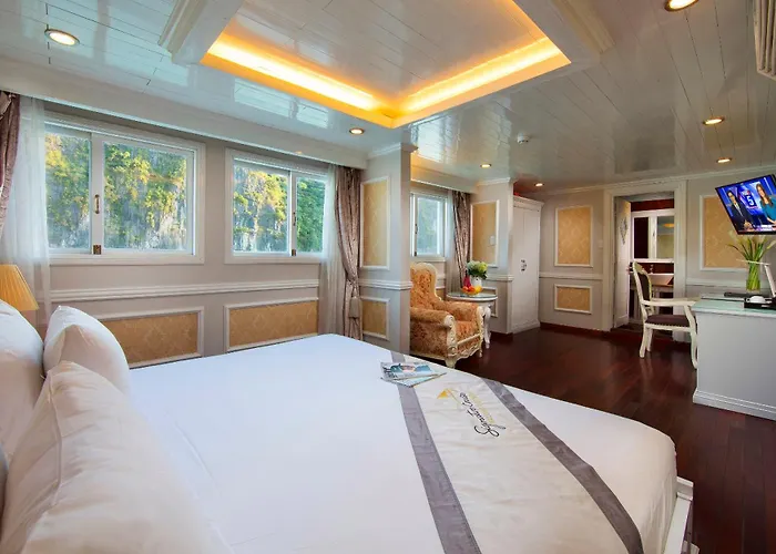 & Bai Tu Long Cruises 5*